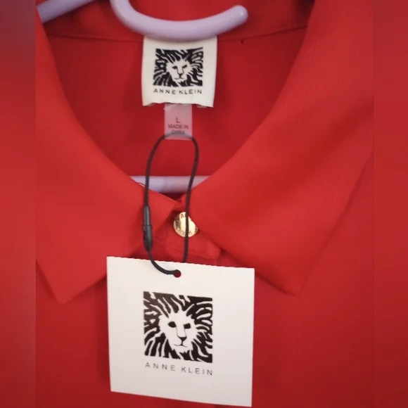 Anne Klein Red Button-Down Shirt with Gold Accents Size Large - Picture 3 of 10